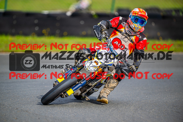 MaZZes_FotoMatrix_230813_2721 | UE40