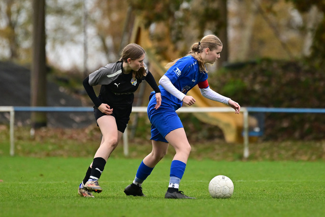 Fußball I Juniorinnen I Saison 2025-2026 I Niedersachsenpokal I Viertelfinale I JFV A-O-B-H-H - FC Rosengarten I 32567 | Der Sportfotograf. - Realisiert mit Pictrs.com