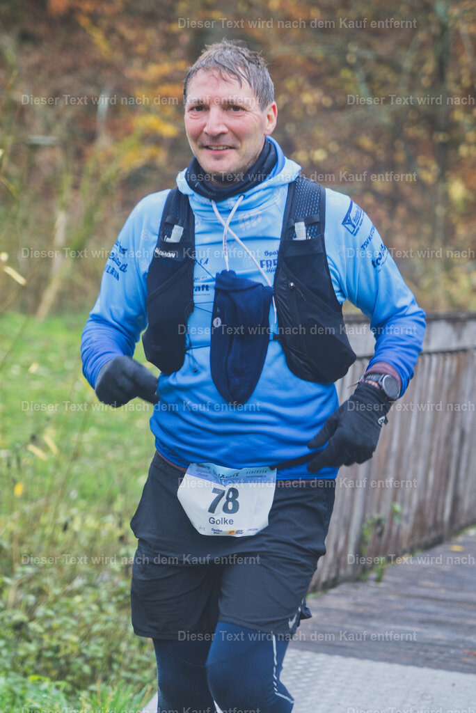 cineathletes-huegelland-2025-11-09-10-47-27 | Sportfotografie rund um Obstacle Course Racing und Trail Run - Realisiert mit Pictrs.com