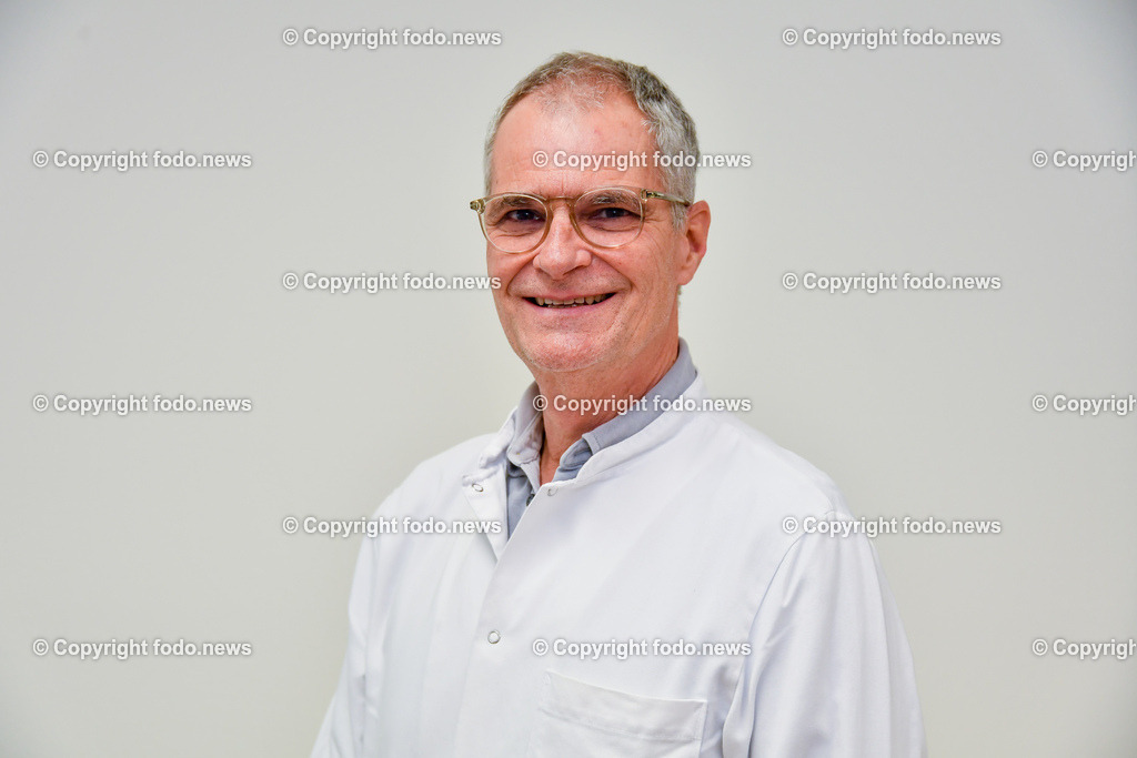 Michael Dunzinger_ Primar_ Salzkammergutklinikum Vöcklabruck_ 19.01.2023-7 | 19.01.2023, Voecklabruck, AUT, Salzkammergutklinikum, im Bild Michael Dunzinger (Primar, Urologie, Salzkammergutklinikum Voecklabruck)