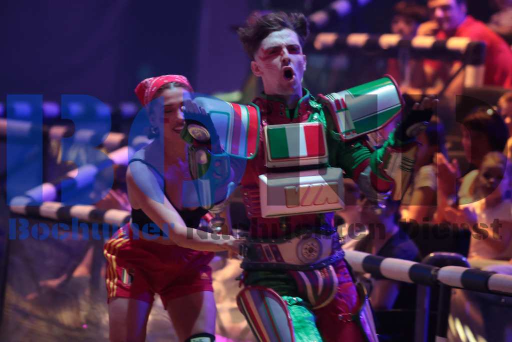 Tag der Offenen Tuer 2024 - Starlight Express  {date} -  | {headline}(Foto: Sebastian Sendlak / BOND) - Realisiert mit Pictrs.com