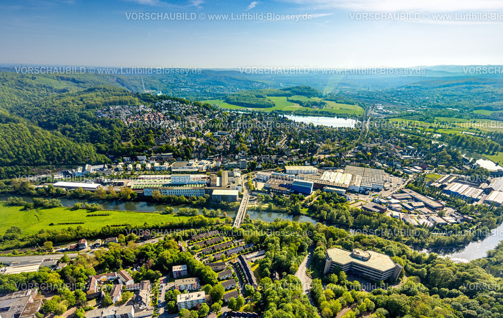 Wetter240503578 | Luftbild, Wohngebiet Ortsansicht, Fluss Ruhr und Gewerbegebiet mit Demag Werk, altes Demag Verwaltungsgebäude, Hügellandschaft mit Wiesen und Feldern, Fernsicht mit blauem Himmel, Blick nach Hagen, Wetter, Ruhrgebiet, Nordrhein-Westfalen, Deutschland