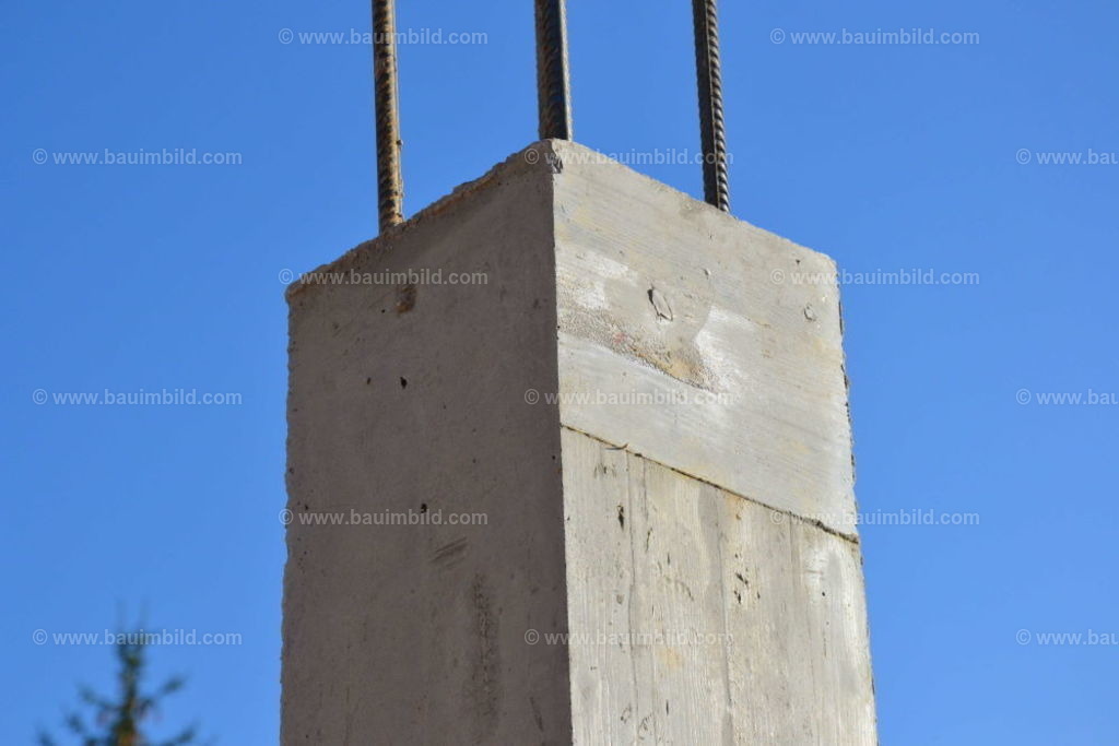 bib-lg04-betonarbeiten-0518 | Nach LV-Leistungsgruppen sortierte Detailfotos über den Bau eines Hauses. Alle Hausbau-Bilder direkt vom Urheber und Autor der Website Haus-Selber-Bauen.com