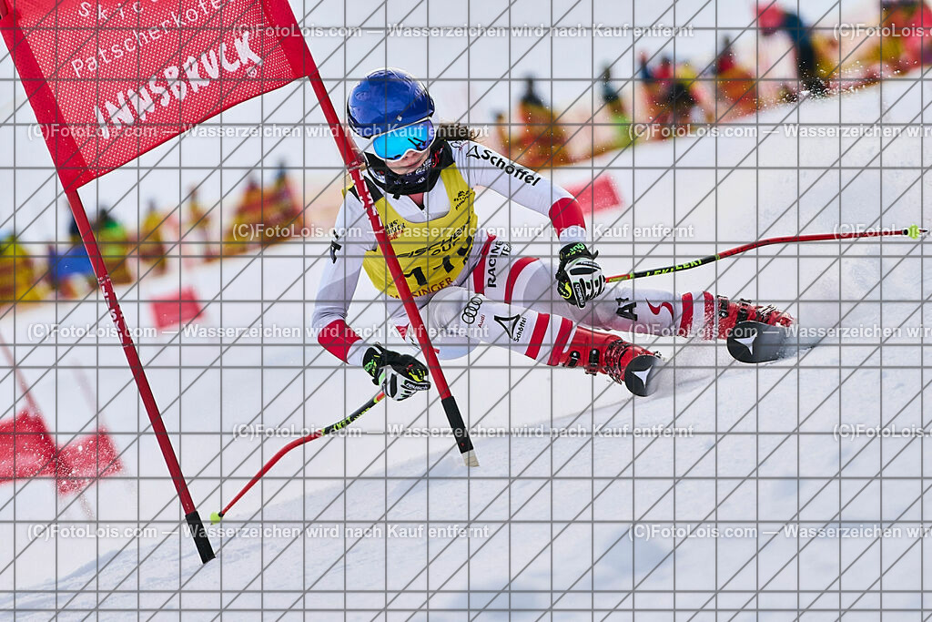 ALP1003_Patscherkofel_FischerCup-RTL_Bolotov Viktoria | (C)FotoLois.com, Alois Spandl, FischerCup-RTL, Kinder-/Schüler-Rennen auf der Heiligwasserwiese am Patscherkofel, SkiClub Innsbruck Patscherkofel (SCIP), Fr 30. Dezember 2022.