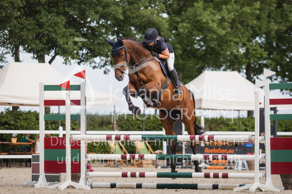 230616_Lemwerder_SprPf-Ageschl-822 | Deine schönsten Turniermomente als professionelle Fotos! Entdecke hochwertige Pferdesport-Fotografie im Online-Shop. Jetzt Fotos finden & bestellen!