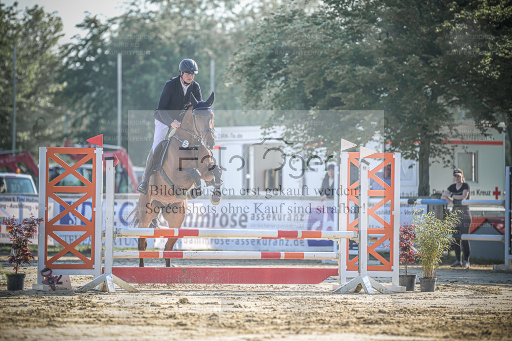 20240510-DOS_5853 | Entdecke hochwertige Reitturnierfotos von Foto Oger. Professionell, emotional und authentisch – jetzt Lieblingsmomente im Shop bestellen. - Realisiert mit Pictrs.com