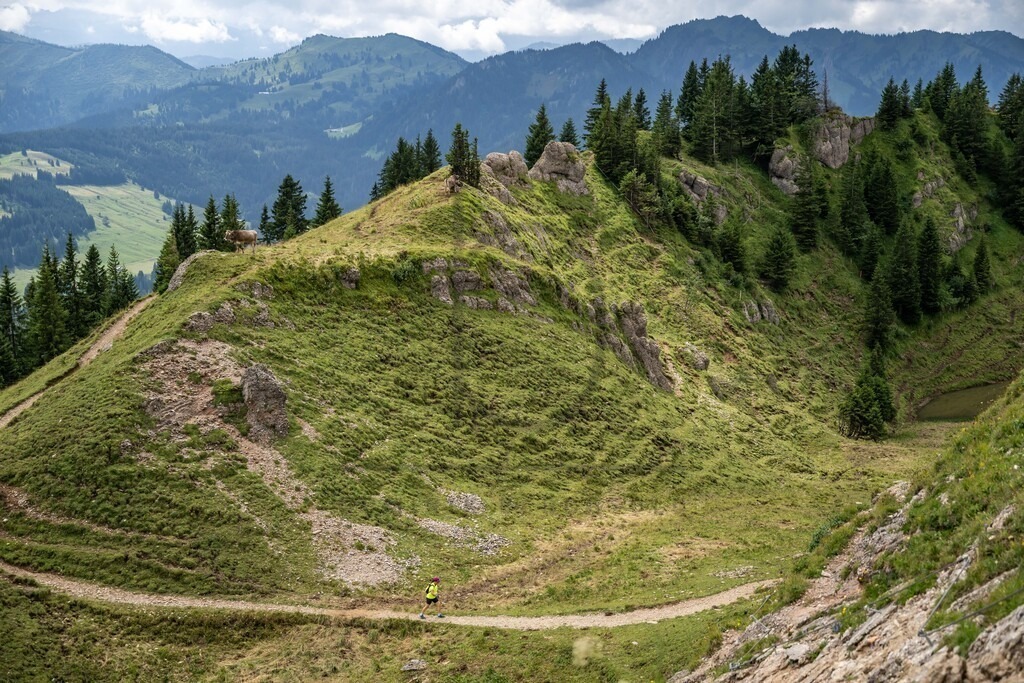 35. Gebirgsmarathon | 35. Gebirgsmarathon 2024 am 03.08.2024 in Immenstadt. Einer der anspruchsvollsten​und ältesten Bergläufe​Deutschlands im Naturpark Nagelfluhkette!(Foto: Dominik Berchtold/www.dberchtold.com)Instagram: @d_berchtold_foto 