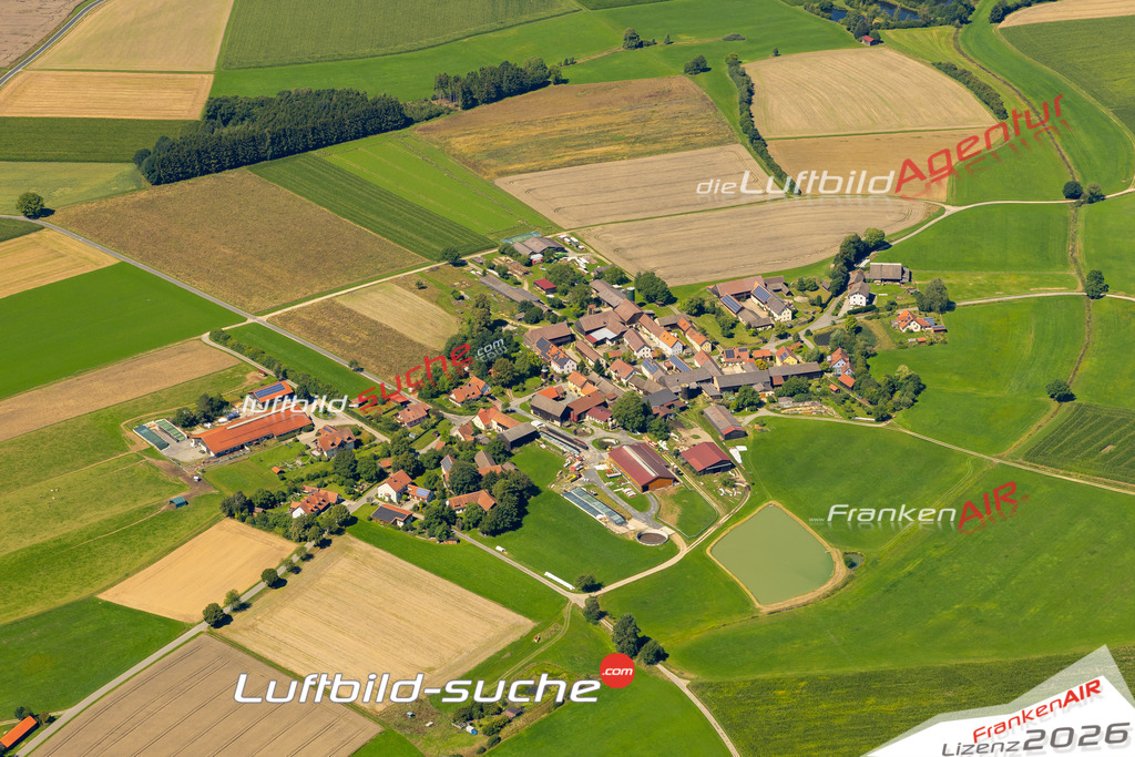 Das Luftbild zeigt : Schlattein Floß - Die Luftaufnahme wurde 2023 vom UL-Flugzeug aus erstellt ( keine Drohne ) - Hochauflösende Luftaufnahme - Für grossformatige Ausdrucke geeignet. Die Geschenkidee !Mit Lizenz und Bildrechte bestellbar