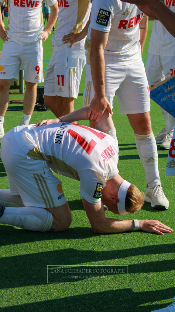 DM23 Finale Herren Mannheimer HC -  Rot-Weiß Köln 04.06.23-137 | lanaschraderfotografie - Realisiert mit Pictrs.com