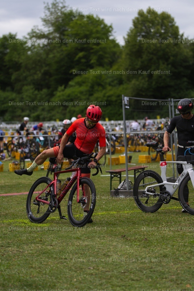 triathlon_wuerzburg_r_2026_06_14-419 | Shop für Fotos von Sportevents z.B. Obstacle Course Racing, OCR, Triathlon, Trail Run und MTB - Realisiert mit Pictrs.com