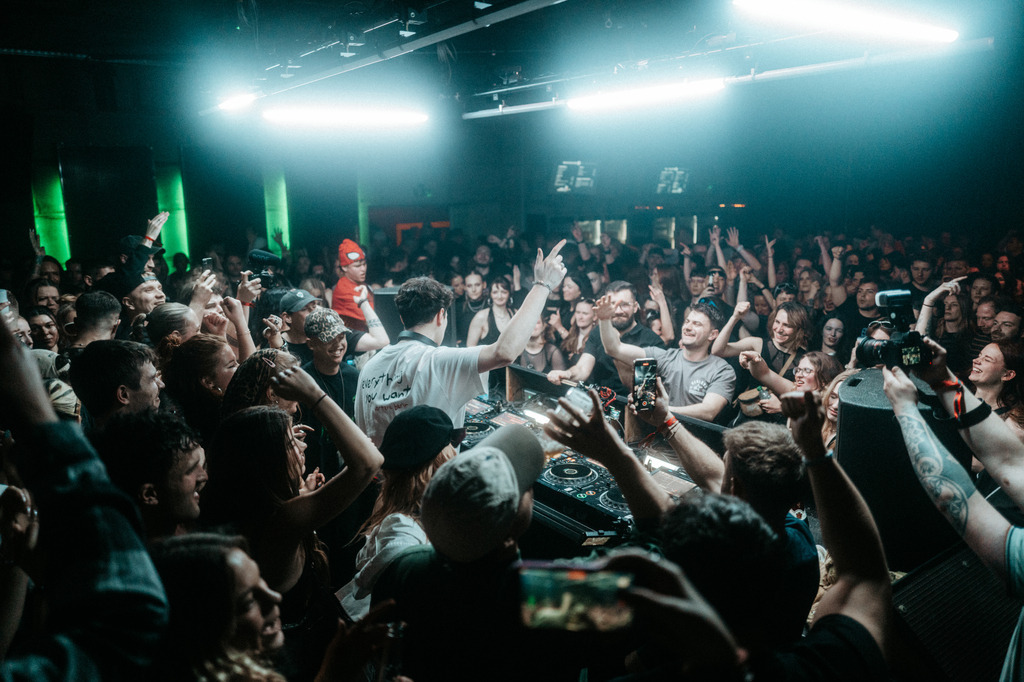 DO01030177 | thismomentpictures - Realisiert mit Pictrs.com