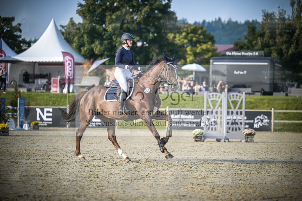 DOS_1031 | Entdecke hochwertige Reitturnierfotos von Foto Oger. Professionell, emotional und authentisch – jetzt Lieblingsmomente im Shop bestellen. - Realisiert mit Pictrs.com
