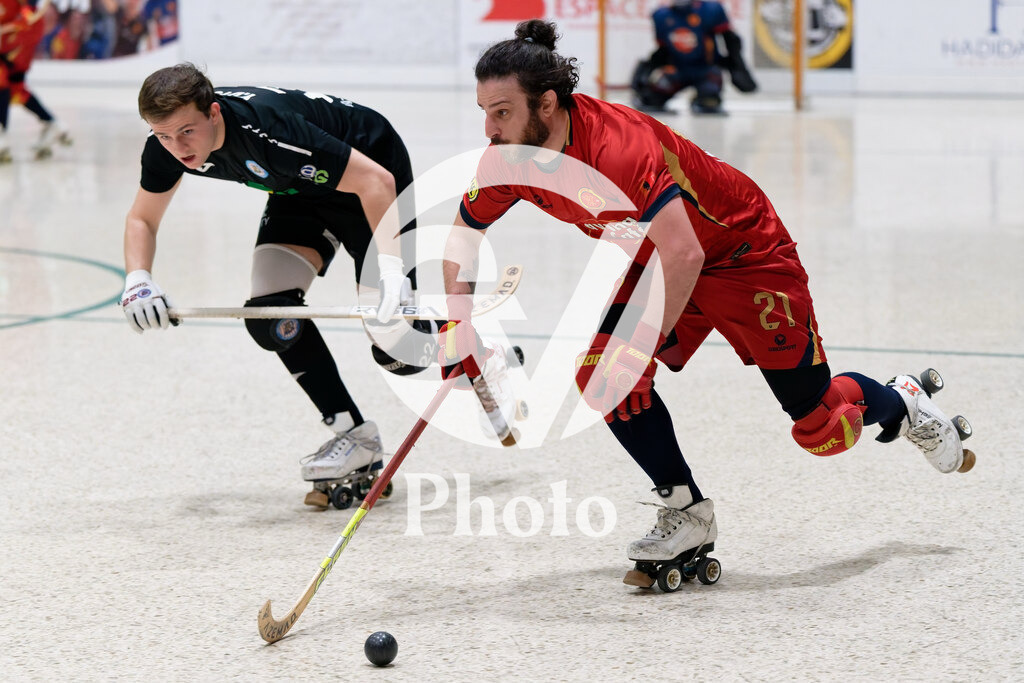LNA  - Geneve RHC v RHC Diessbach  |  during the LNA  match between Geneve RHC and RHC Diessbach  at Centre sportif de la queue d'arve in Geneve, Switzerland
