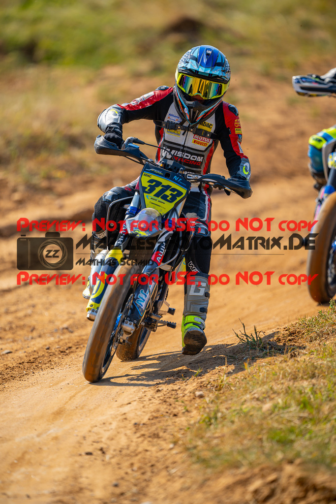 MaZZes-Fotomatrix-20260815-605117 | ROOKIES