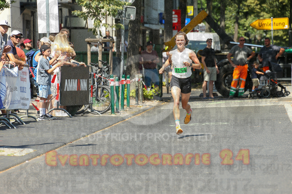250621_1144_EX1_3905 | Sportfotografie im Rhein-Sieg Kreis, Köln, Bonn, NRW, Rheinland Pfalz, Hessen, etc. Unser Tätigkeitsfeld umfasst den Laufsport vom Volkslauf über den Marathon, Duathlon, Triathon bis zum Ultralauf wie Kölnpfad Ultra oder Schindertrail.
