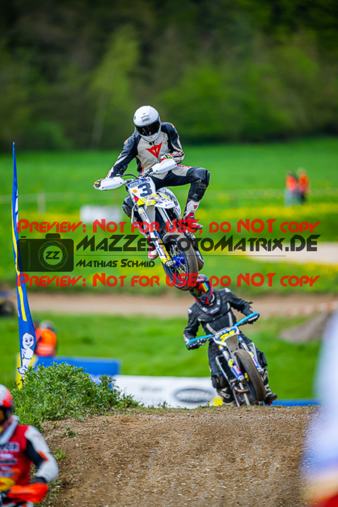 MaZZes_FotoMatrix_230506_0759 | S2