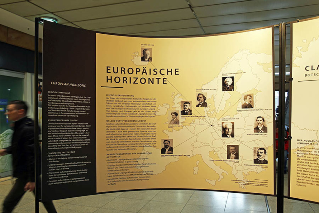 Leipziger Notenspur - Europäische Notenspuren | Entdecke über 20 Kategorien Leipzig-Motive: Foto-Downloads, hochwertige Poster, Leinwand- & Fine-Art-Prints. Jetzt Lieblingsfoto im Bildlexikon Leipzig Shop bestellen!