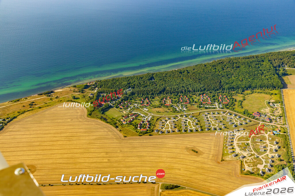Starrvitz Dranske Bild- Das Luftbild wurde 2025 vom UL-Flugzeug heraus erstellt ( keine Drohne bzw. Drohnenaufnahme ) - Hochauflösende Luftaufnahme -Nicht vergleichbar mit Google Maps oder Satelittenbilder- Die Geschenkidee !Mit Lizenz und Bildrechte bestellbar - CC
