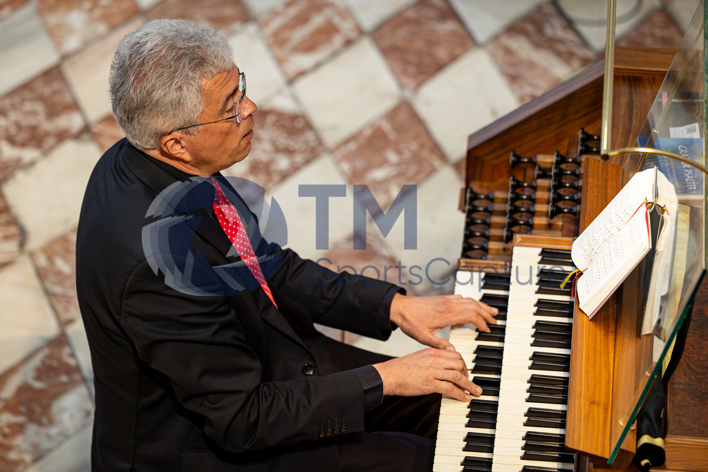 _06_9025-Verbessert-RR | Firmung Dom Klagenfurt 8.6.24