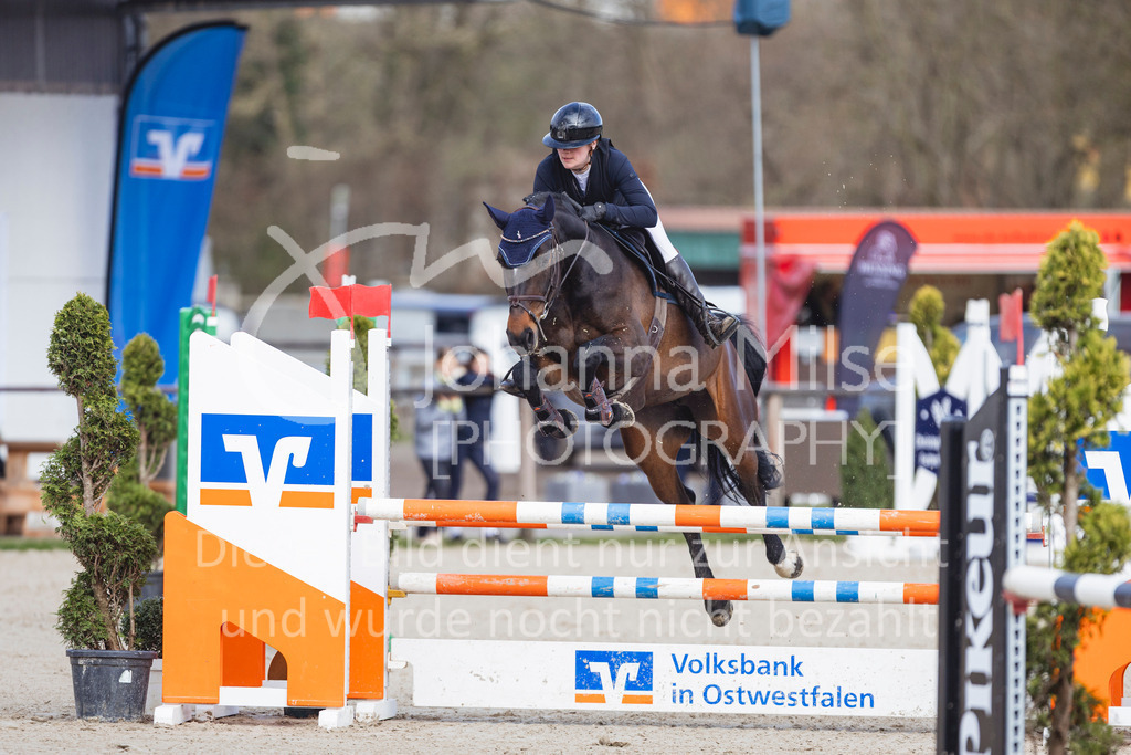 260404_Fruehlingsfest_SprPf-L-209 | Deine schönsten Turniermomente als professionelle Fotos! Entdecke hochwertige Pferdesport-Fotografie im Online-Shop. Jetzt Fotos finden & bestellen!