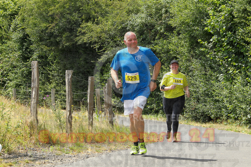 220625_1526_EV4_3989 | Sportfotografie im Rhein-Sieg Kreis, Köln, Bonn, NRW, Rheinland Pfalz, Hessen, etc. Unser Tätigkeitsfeld umfasst den Laufsport vom Volkslauf über den Marathon, Duathlon, Triathon bis zum Ultralauf wie Kölnpfad Ultra oder Schindertrail.