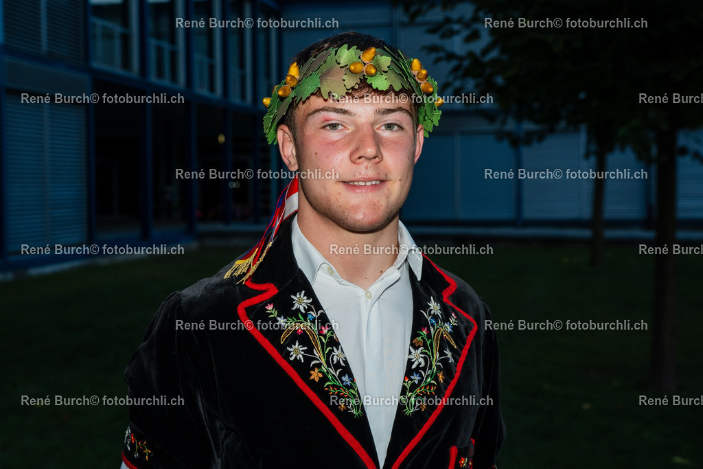 BR_08436 Zumstein Roman | Zumstein Roman - Realisiert mit Pictrs.com