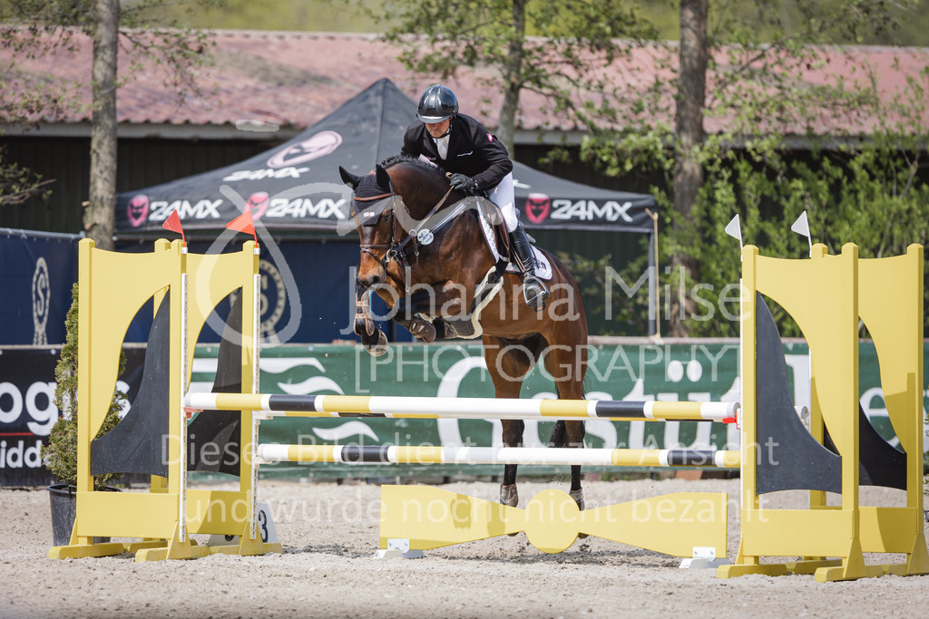 220426_Mühlen_SprPfA2-253 | Late Entry Mühlen
26.04.2022
02 Springpferde-A** 4-6j