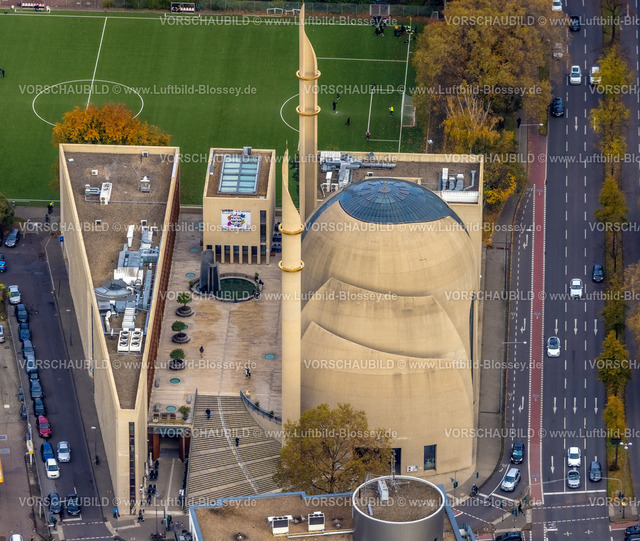 Koeln231100554DITIB Center ZentralMoschee | Luftbild, Ditib Zentralmoschee Köln mit moderner Baugestaltung, neue Bezirkssportanlage Fußballplatz Ehrenfeld, Ehrenfeld, Köln, Rheinland, Nordrhein-Westfalen, Deutschland