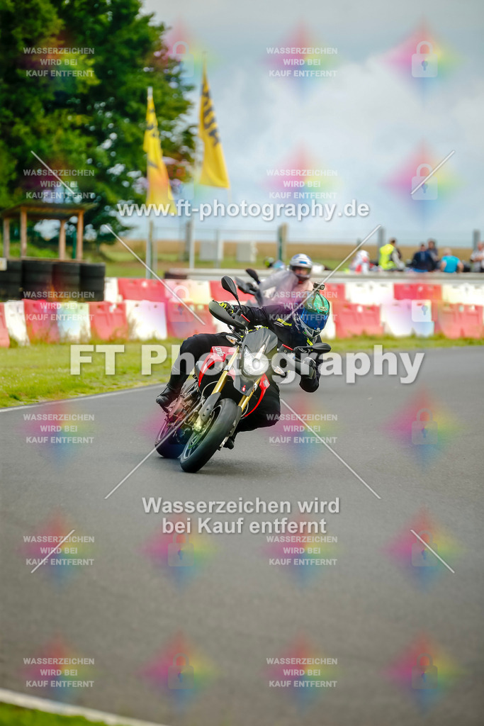 VBK-4440 | Hier findet Ihr Bilder von Touristenfahrten auf der Nürburgring Nordschleife oder von anderen Veranstaltungen die ich besucht habe. Viel Spass beim Durch Schauen 