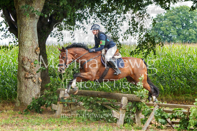 Jagd Perdoel_MarinaHewigMCH04894 | Fotografie, FotoArt, PferdesportArt, Pferdesportfotografie, Landschaftsfotografie, Reisefotografie, Reise, Pferde - Realisiert mit Pictrs.com