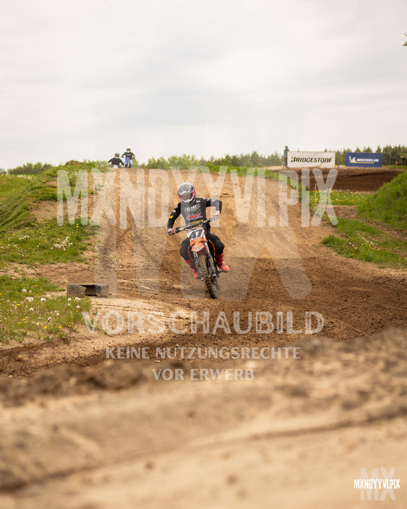 866A5851 | mxndyyvipix