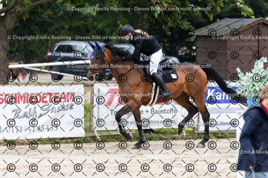 CL5A8826 | Emilia Reinking Fotografie - Realisiert mit Pictrs.com