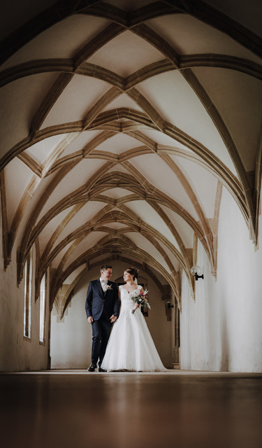 V_A-285 | monikazell