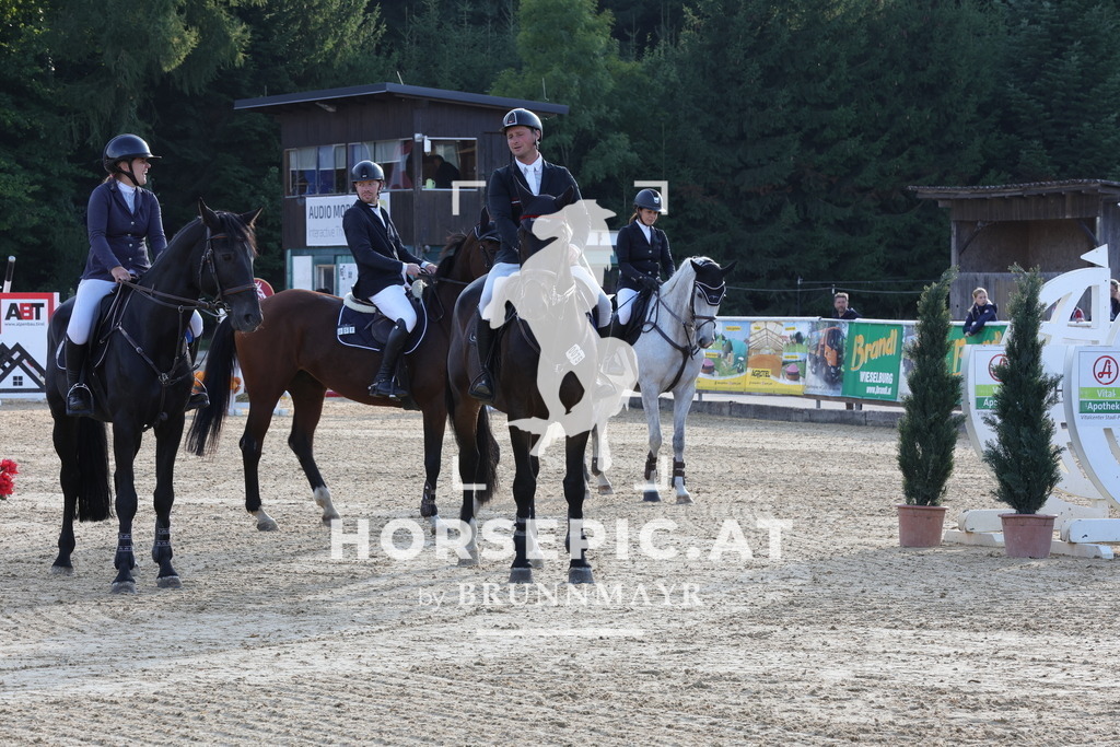 0P6A8359 | Willkommen bei Brunnmayr - Design & Fotografie – Ihrem Spezialisten für Reitturniere und Pferdeveranstaltungen in Oberösterreich, Salzburg und Bayern! Seit über 17 Jahren sind wir leidenschaftlich dabei.