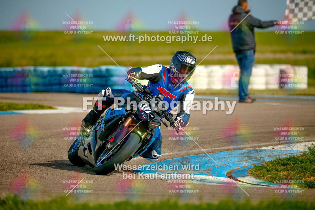 _MOT0385 | Hier findet Ihr Bilder von Touristenfahrten auf der Nürburgring Nordschleife oder von anderen Veranstaltungen die ich besucht habe. Viel Spass beim Durch Schauen 