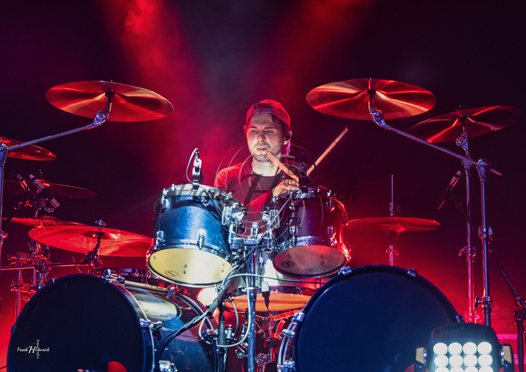 Justice 23.12.2025 | Frank Herberich Fotografie, Frank Herberich, Fotografie, Hochzeit, Portrait, St. Peter Ording, Ording, Westerhever, Nordsee, Frank Fotografie, Hardheim,  Odenwald,Walldürn, Band,Eventfotografie - Realisiert mit Pictrs.com