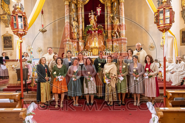 MAE-pic_273 | Der online Fotoshop des Inzeller Fotografen MAE - Marc Anton Eicher. Hier können Sie ihre Fotos und Stockfotos online bestellen als Download oder als Ausdruck, der ihnen bequem nach Hause geschickt wird.
Ihr Marc Anton Eicher - der Inzeller Fotograf - Realisiert mit Pictrs.com