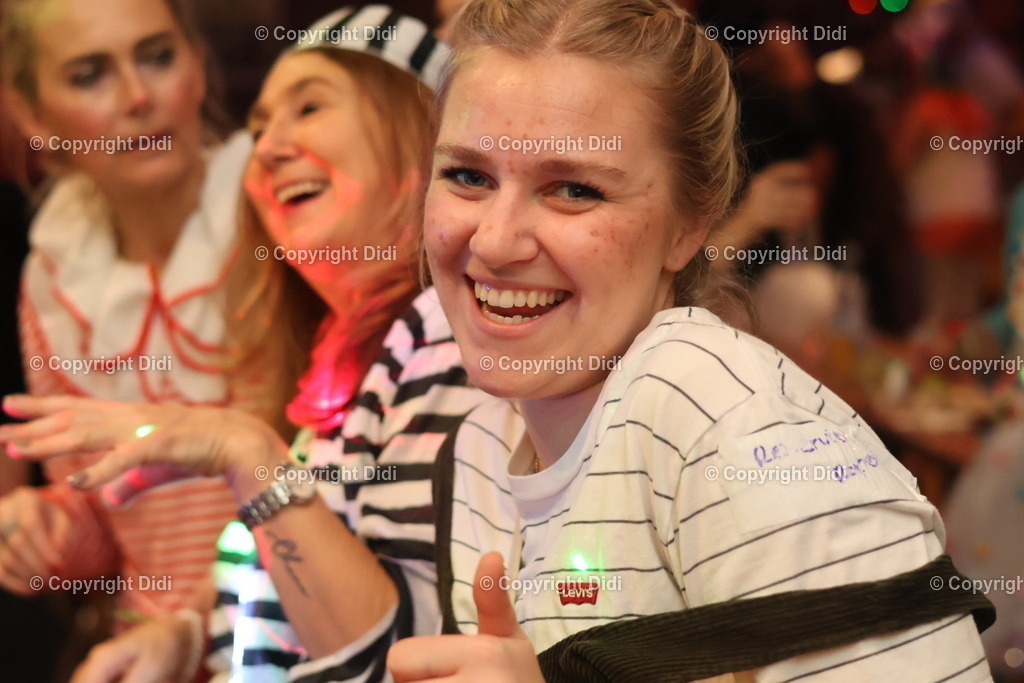 IMG_1776 | Didi - Realisiert mit Pictrs.com