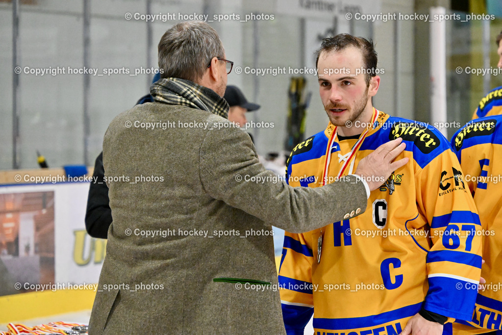 ESC Steindorf vs. EHC Althofen 8.3.2024 | ESC Steindorf vs. EHC Althofen 8.3.2024, ESC Steindorf vs. EHC Althofen Meisterfeier am 08.03.2024 in Steindorf (Ossiachersee Halle), Austria, (Photo by Bernd Stefan)