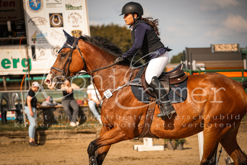 01.FrSpE00178 | Leoni Ertmer Photography - Realisiert mit Pictrs.com