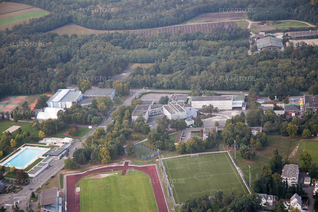 Ortsansicht | Luftbild: Ortsansicht in Bischwiller im Bundesland Bas-Rhin in Frankreich. Foto: IMG_074278.jpg vom 04.10.2014 durch Werner Riehm/FLY-FOTO.de - Realisiert mit Pictrs.com