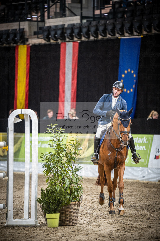 DOS_1133 | Entdecke hochwertige Reitturnierfotos von Foto Oger. Professionell, emotional und authentisch – jetzt Lieblingsmomente im Shop bestellen.Deutschlandweite Turnierfotografie. - Realisiert mit Pictrs.com