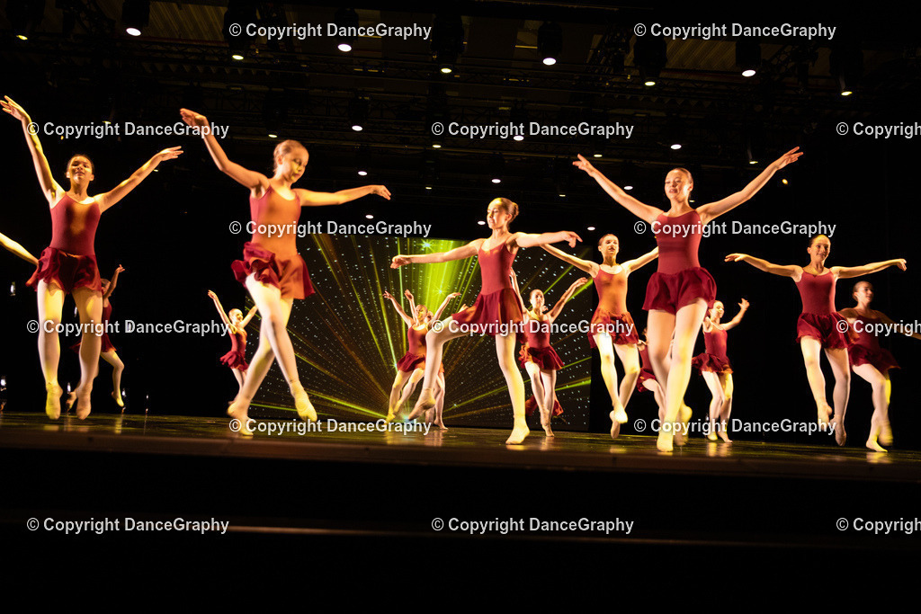 GPHY5627 | DanceGraphy - Realisiert mit Pictrs.com