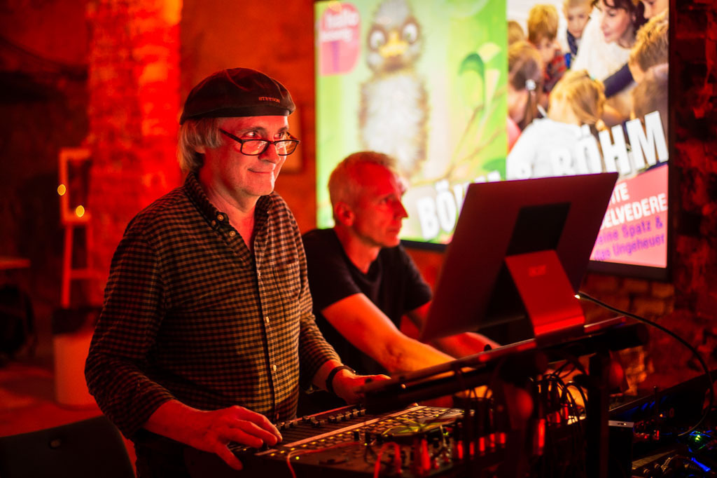 Konzert Dorit Gäbler | Dorit Gäbler im Forte Belvedere Leisnig zum Festival Hallo Leisnig 2022. - Realisiert mit Pictrs.com