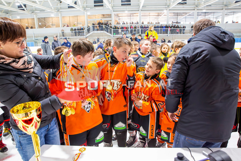 Eishockey | Eishockey, KEHV U10 Abschlussturnier am 17.03.2024 in Ferlach (HTC Eissporthalle), Austria, (Photo by Ernst Krawagner sport-fan.at) - Realisiert mit Pictrs.com
