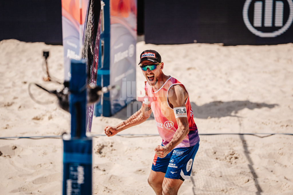 Beachvolleyball | Männer | Allianz German Beach Tour 2025 | Tourstop Bremen | 13.06.2025 | Bennet Poniewaz jubelt