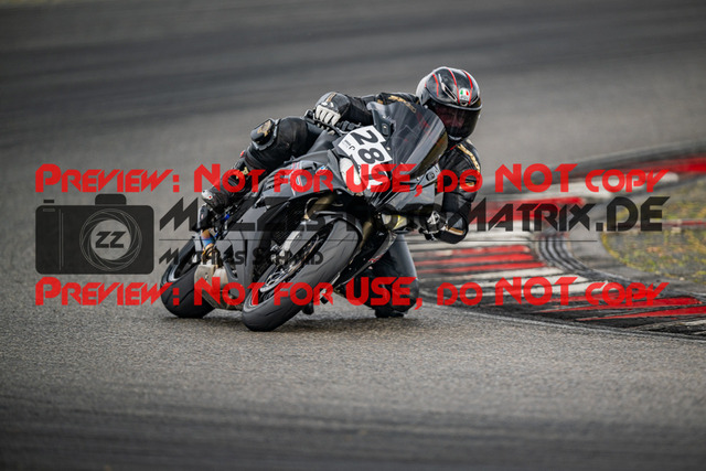 MaZZes_FotoMatrix_230719_3264 | GELB