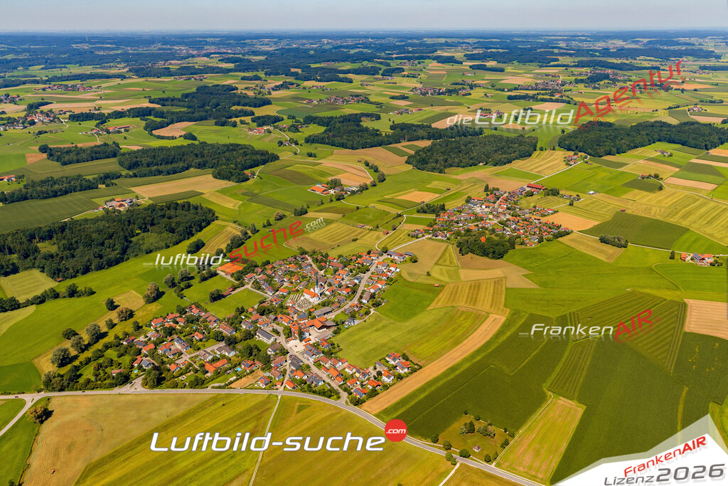Schöne Luftaufnahme als Geschenk in Haus Emmering - Die Luftbildaufnahme wurde 2025 vom UL-Flugzeug heraus erstellt ( keine Drohne ) - Hochauflösende Luftaufnahme -Nicht vergleichbar mit Google Maps oder Satelittenbilder- Die Geschenkidee !Mit Lizenz und Bildrechte bestellbar