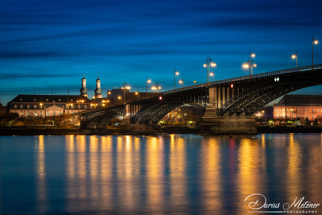 DSC_6736 | Fotografien, Fotos und Bilder aus Mainz, Frankfurt, Wiesbaden und anderen Orten auf der Welt - Fotografiert von Darius Metzner