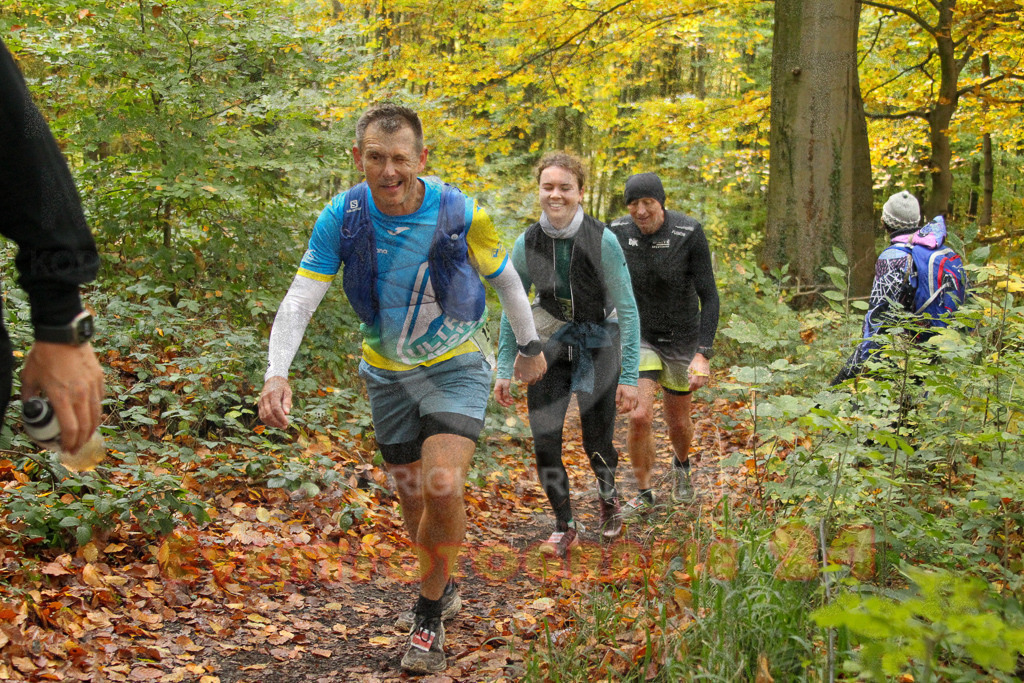 251026_1303_EV4_6436 | Sportfotografie im Rhein-Sieg Kreis, Köln, Bonn, NRW, Rheinland Pfalz, Hessen, etc. Unser Tätigkeitsfeld umfasst den Laufsport vom Volkslauf über den Marathon, Duathlon, Triathon bis zum Ultralauf wie Kölnpfad Ultra oder Schindertrail.